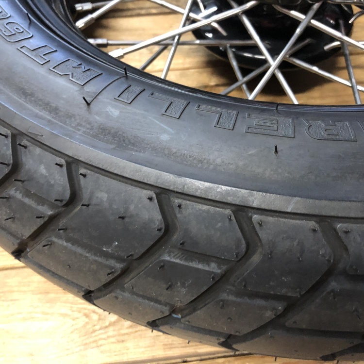 Indian Scout Bobber spoked / laced wheels with Pirelli tyres